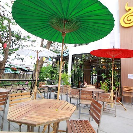 Hotel Nakara Boutique Chiang Mai Exterior foto
