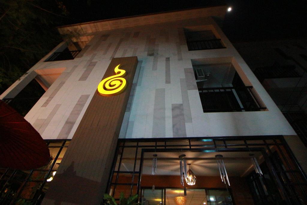 Hotel Nakara Boutique Chiang Mai Exterior foto