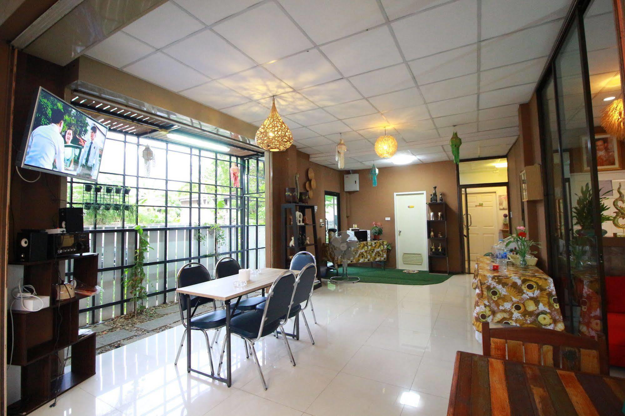 Hotel Nakara Boutique Chiang Mai Exterior foto